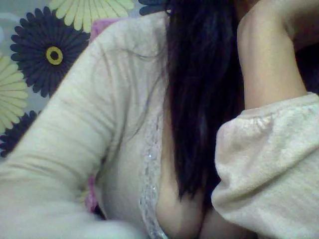 Freechat babyhornyx on BongaCams