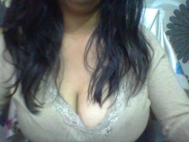 Freechat babyhornyx on BongaCams