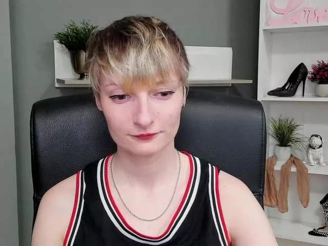 Offline BlairPlay on BongaCams