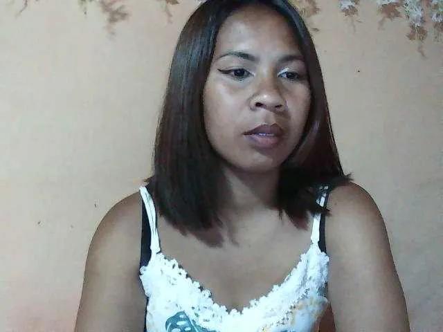 Offline Cathalia3105 on BongaCams