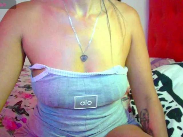 Offline Celestee-1 on BongaCams