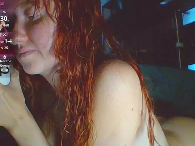 Offline cherrrylips on BongaCams