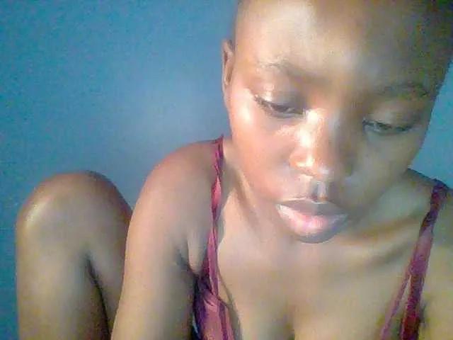 Offline chocolate-brownie on BongaCams