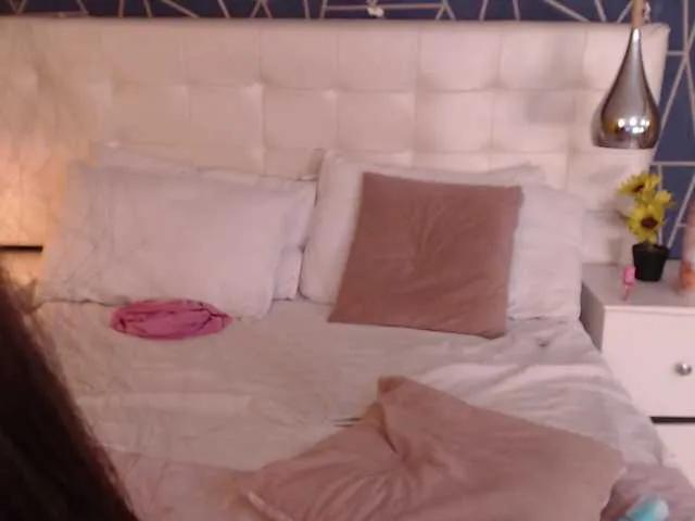 Offline CloheBell on BongaCams