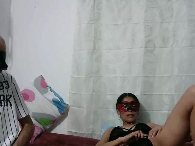 Offline couplehot27 on BongaCams