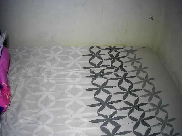 Freechat creamy-squirter on BongaCams