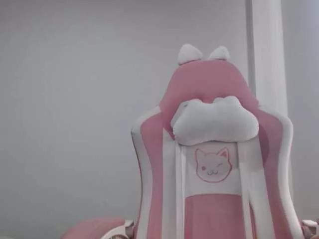 Offline CrystalStarX on BongaCams