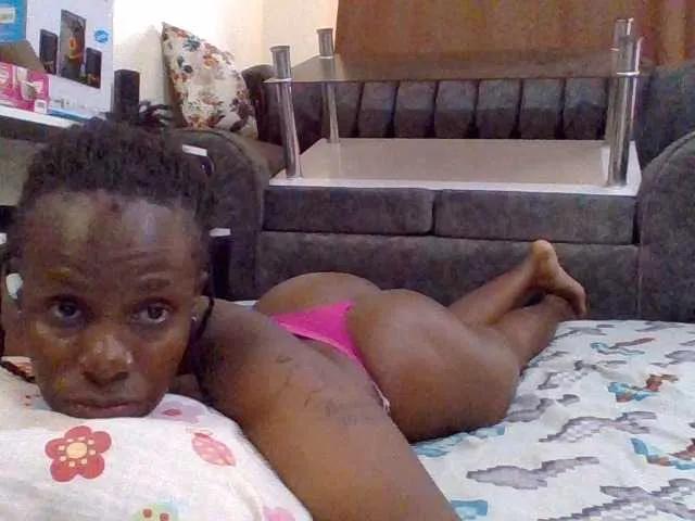 Freechat cutelizah on BongaCams