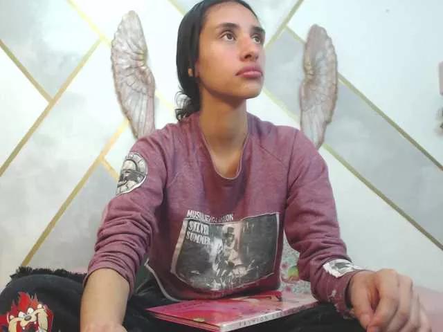 Offline Cyrano-Roxana on BongaCams