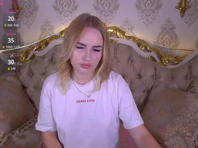 Offline DivineJass on BongaCams