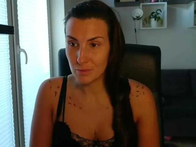 Offline DonnaAngel on BongaCams