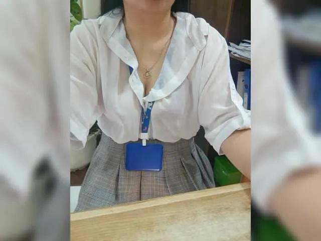 Freechat Dream-ari on BongaCams