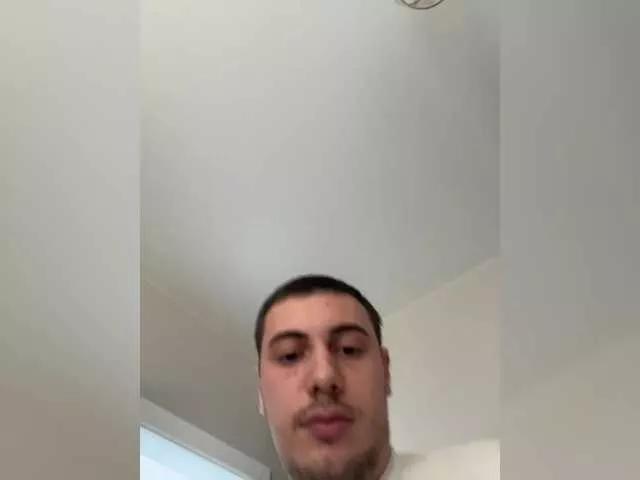 Offline Dream022 on BongaCams