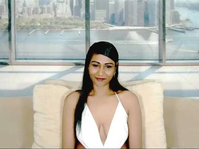 Offline ErroticStarr on BongaCams