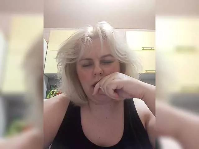 Offline EVA2311 on BongaCams