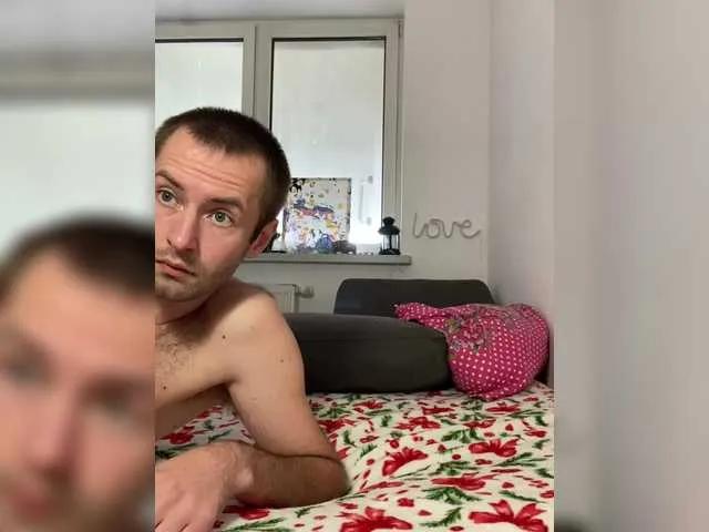 Offline evamaks on BongaCams