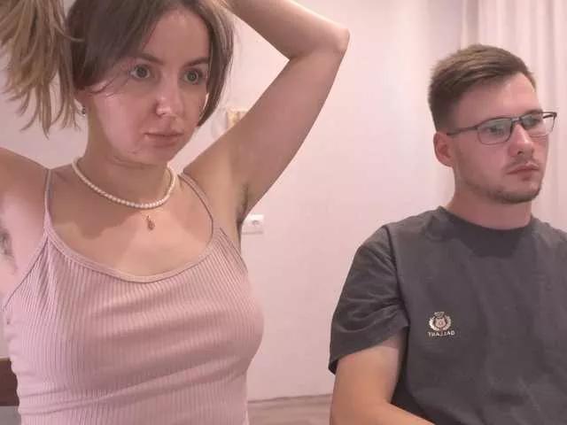 Offline FluffyHat on BongaCams