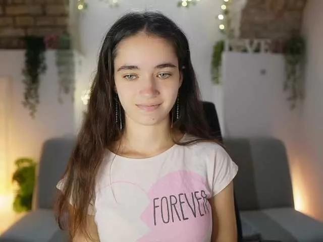 Offline GiaPaige18 on BongaCams