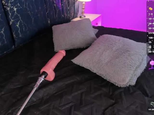 Offline Gisell-Montoy on BongaCams