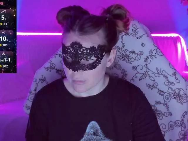 Offline GloriaGrays on BongaCams