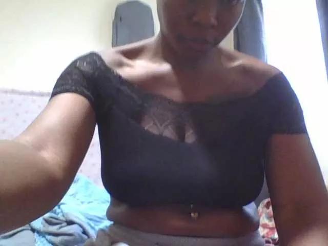 Offline goddess-soriyah on BongaCams