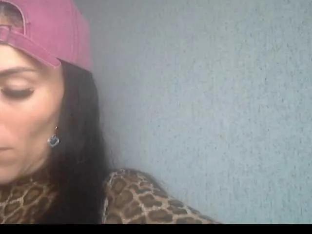 Offline Gospozha-77 on BongaCams