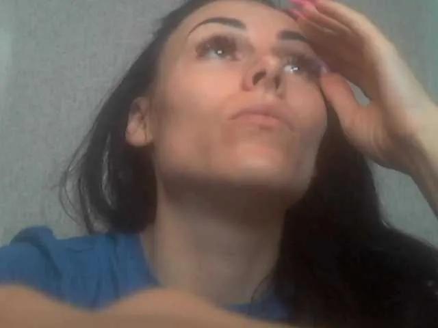 Offline Gospozha-77 on BongaCams