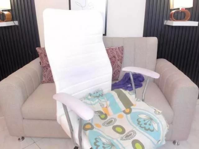 hana-falak on BongaCams 