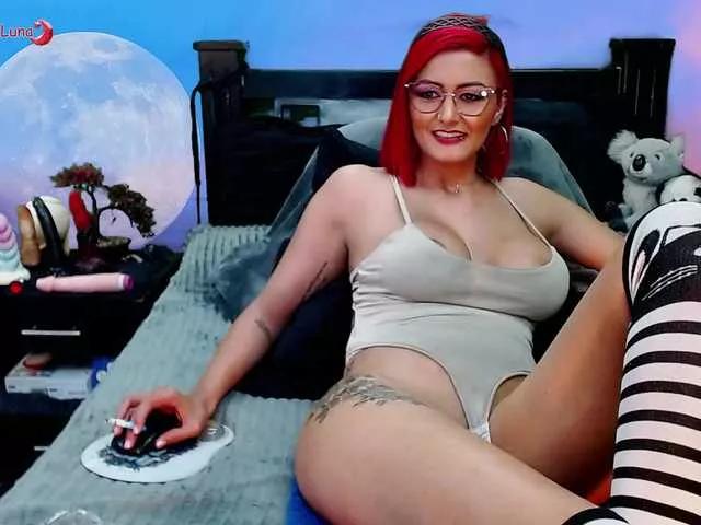 Offline Hanna-Luna on BongaCams