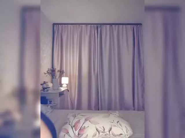 Offline Her-Girl on BongaCams