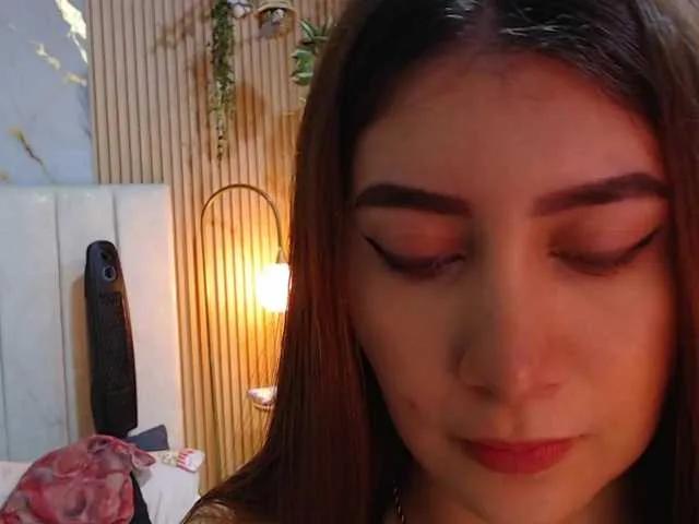 Offline hornyssluttt on BongaCams