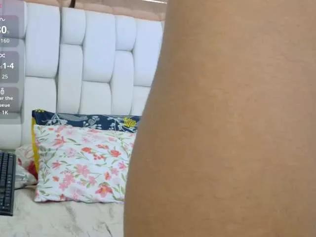 Offline Hornysweetebony on BongaCams