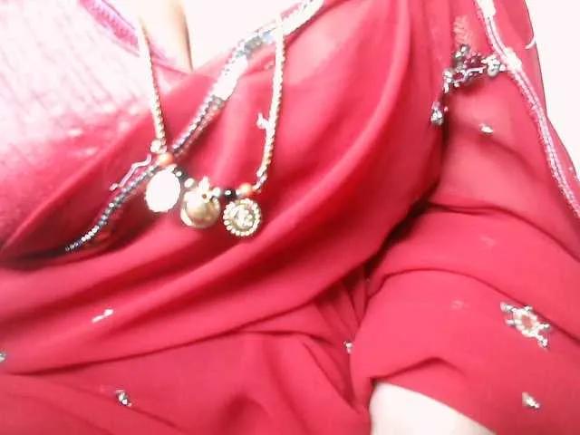 Offline hotpavitra on BongaCams