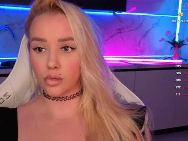 Offline In-your-fucking-mind on BongaCams
