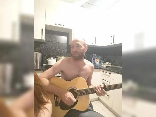 Offline Innokentiy449 on BongaCams