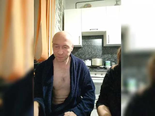 Offline Innokentiy449 on BongaCams