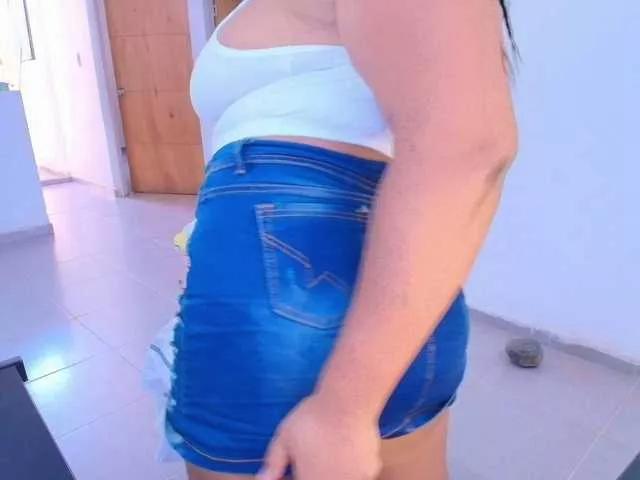 Freechat italy-boobs on BongaCams