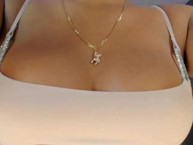 Freechat JessicaWilliams on BongaCams