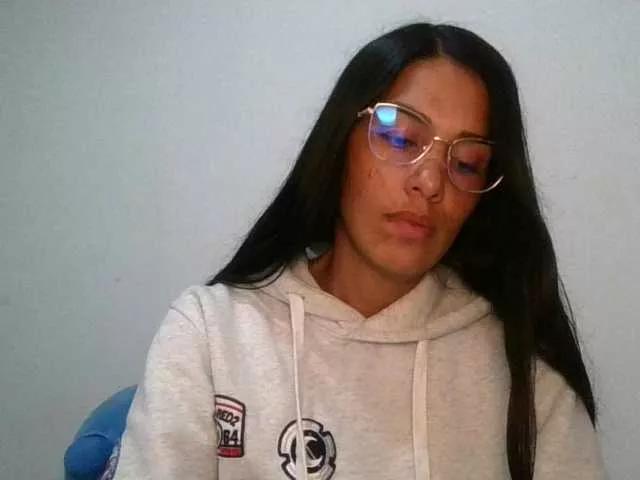 Offline JuanaBrunette on BongaCams