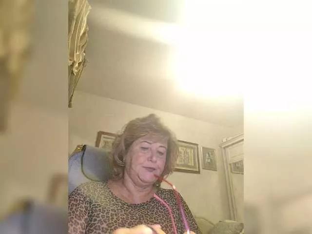 Offline KarinkaSweet on BongaCams