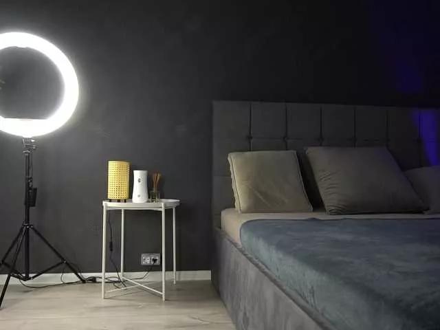 Offline KatelynSparks on BongaCams