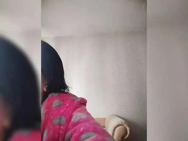 Offline Katy19801 on BongaCams