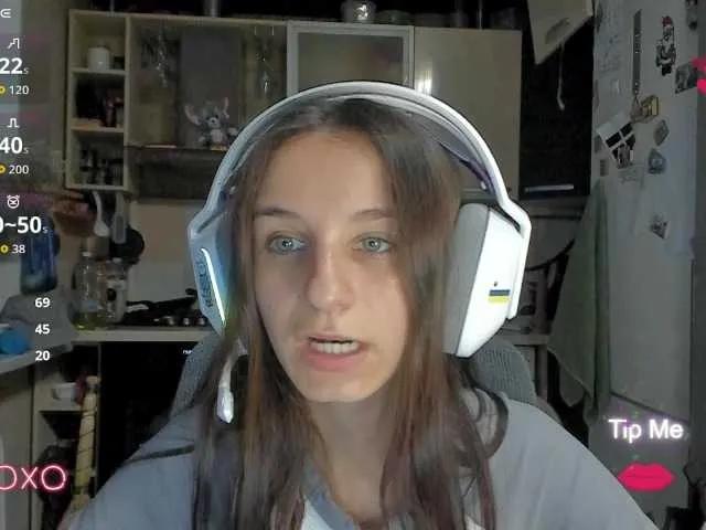 Offline KikNika on BongaCams