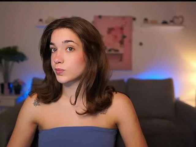 Offline kissiecat on BongaCams