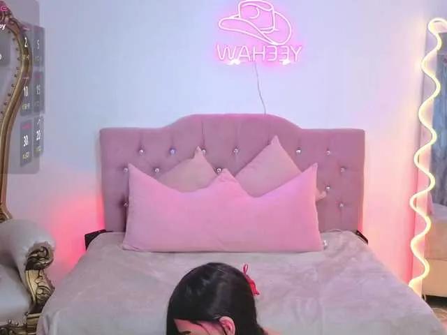 Freechat kittystart-tay on BongaCams