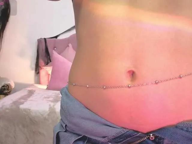 Freechat kittystart-tay on BongaCams