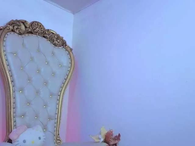 Freechat kittystart-tay on BongaCams