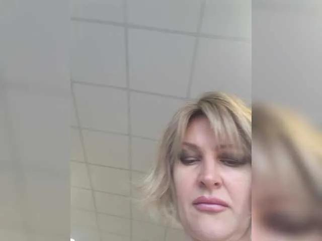 Offline LagoonJoy on BongaCams