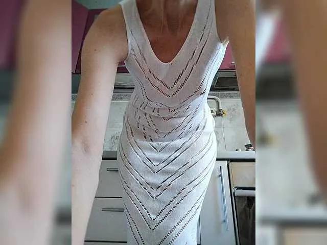 Offline Lana503 on BongaCams