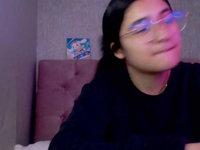 Offline laurenelove on BongaCams